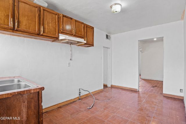 3501 TAYLOR Avenue, El Paso, TX 79930