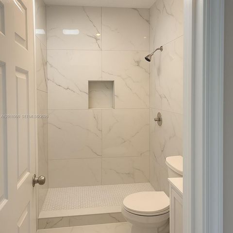 8400 NW 25th St 2, Sunrise, FL 33322