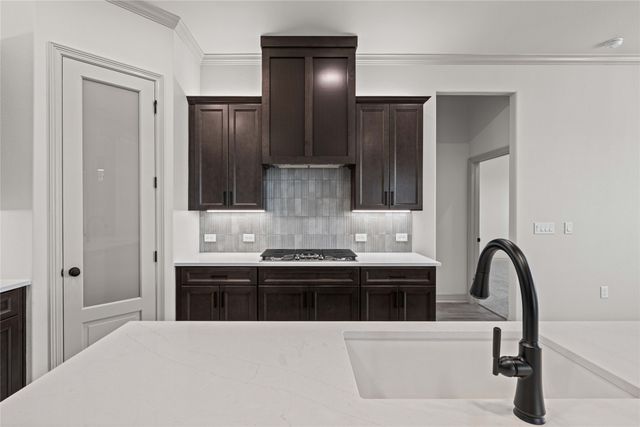 405 Willow Drive, Troy, TX 76579
