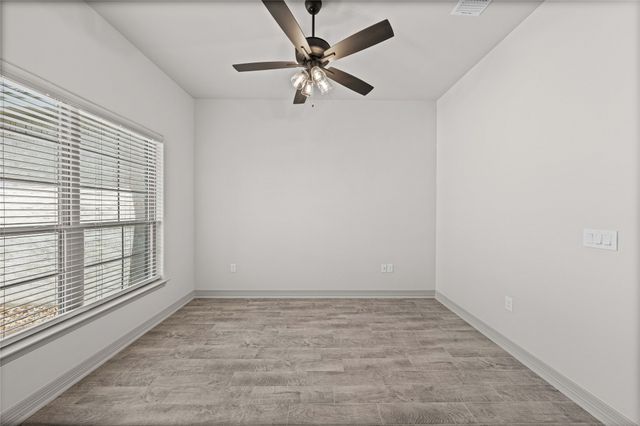 405 Willow Drive, Troy, TX 76579
