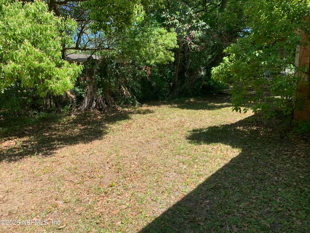 1565 W 27TH Street, Jacksonville, FL 32209