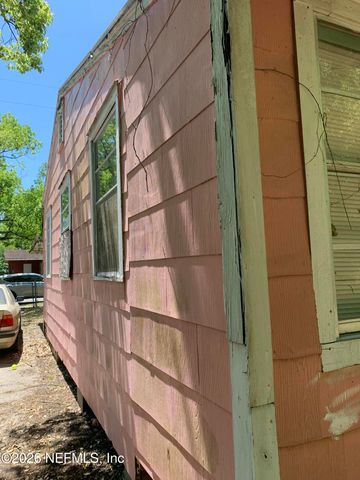 1565 W 27TH Street, Jacksonville, FL 32209