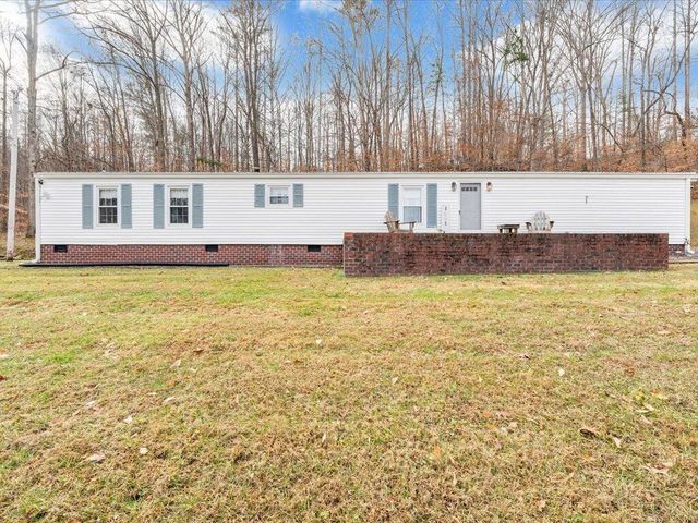 1043 Liberty ST, Martinsville, VA 24112