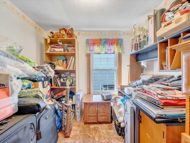 1043 Liberty ST, Martinsville, VA 24112