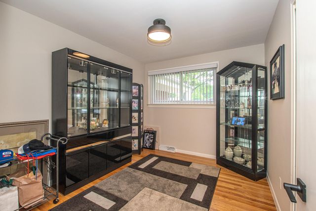 32973 Grennada Street, Livonia City, MI 48154