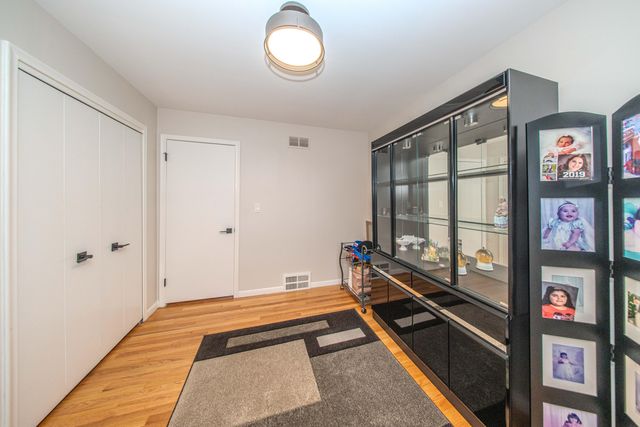 32973 Grennada Street, Livonia City, MI 48154
