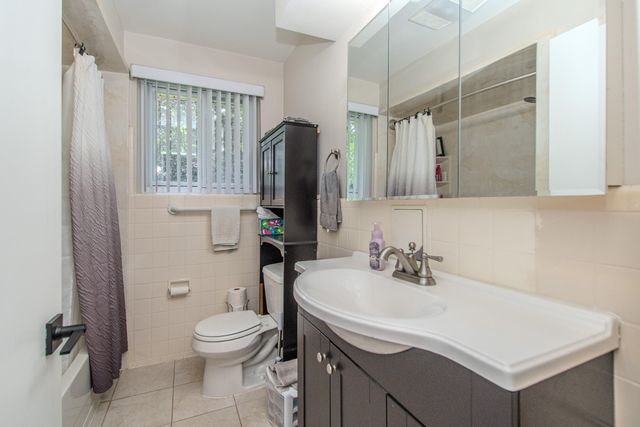 32973 Grennada Street, Livonia City, MI 48154