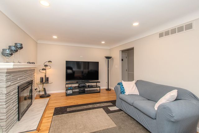 32973 Grennada Street, Livonia City, MI 48154