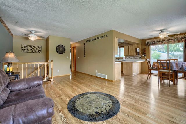 7398 214th Street N, Forest Lake, MN 55025