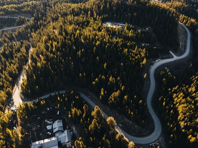 852 Outlook Trail, Big Sky, MT 59730