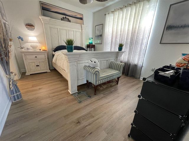 13103 MULBERRY PARK DRIVE 831, Orlando, FL 32821