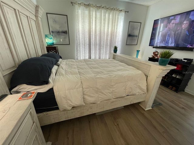 13103 MULBERRY PARK DRIVE 831, Orlando, FL 32821