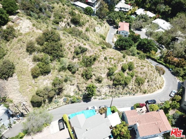 6053 Rodgerton Drive, Los Angeles, CA 90068