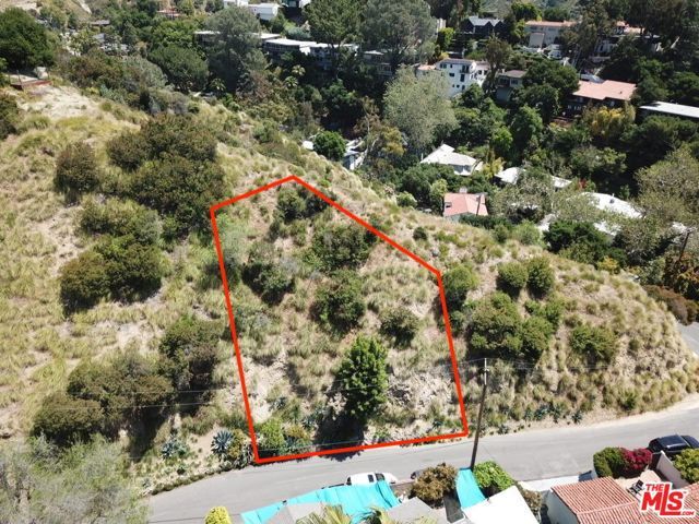 6053 Rodgerton Drive, Los Angeles, CA 90068