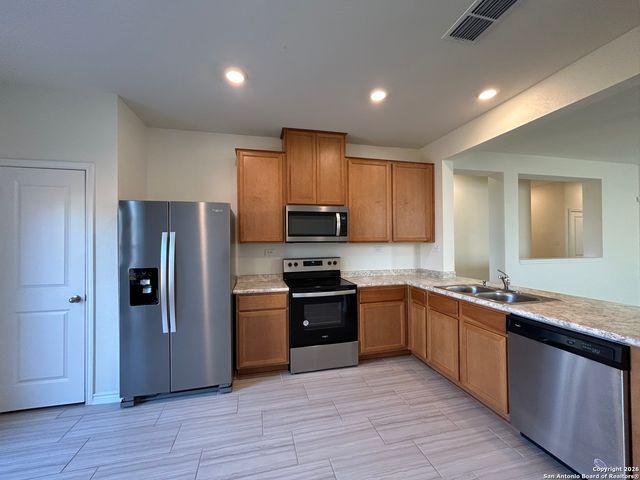 11807 Black Rose, San Antonio, TX 78245