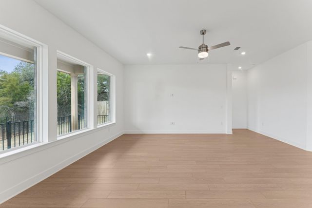 729 Teakmill TRL, San Marcos, TX 78666