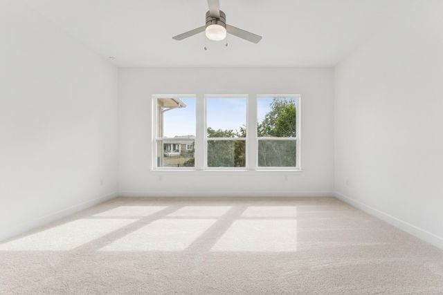 729 Teakmill TRL, San Marcos, TX 78666