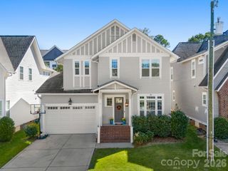 908 Millbrook Road, Charlotte, NC 28211