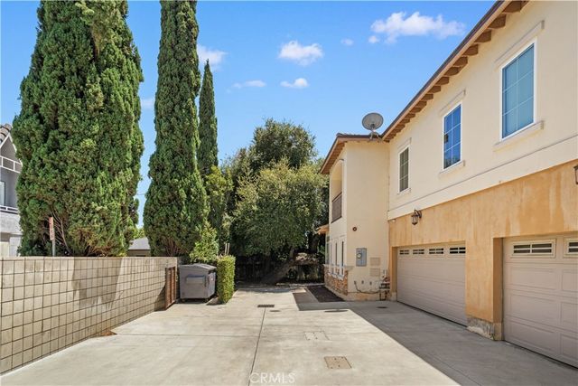 2438 Oneida Street D, Pasadena, CA 91107