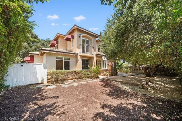 2438 Oneida Street D, Pasadena, CA 91107
