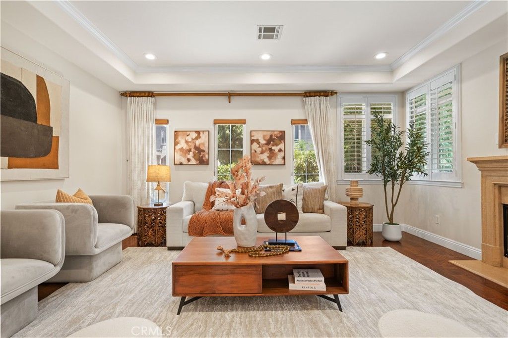 2438 Oneida Street D, Pasadena, CA 91107
