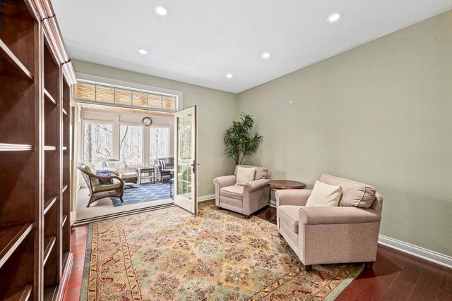 5925 Conservancy DRIVE, New Berlin, WI 53151
