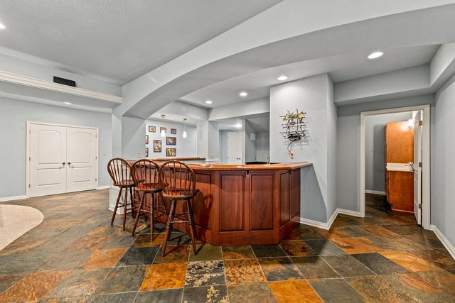 5925 Conservancy DRIVE, New Berlin, WI 53151