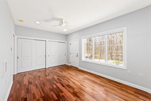 5925 Conservancy DRIVE, New Berlin, WI 53151