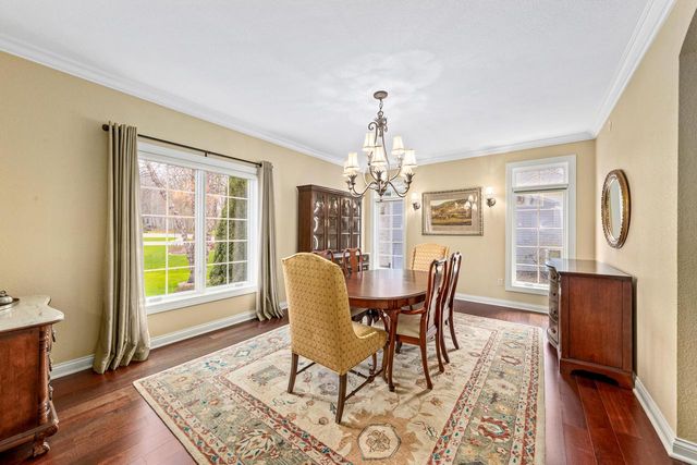 5925 Conservancy DRIVE, New Berlin, WI 53151