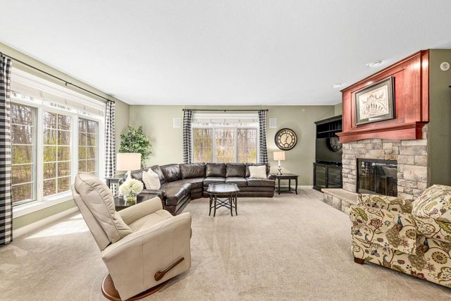 5925 Conservancy DRIVE, New Berlin, WI 53151