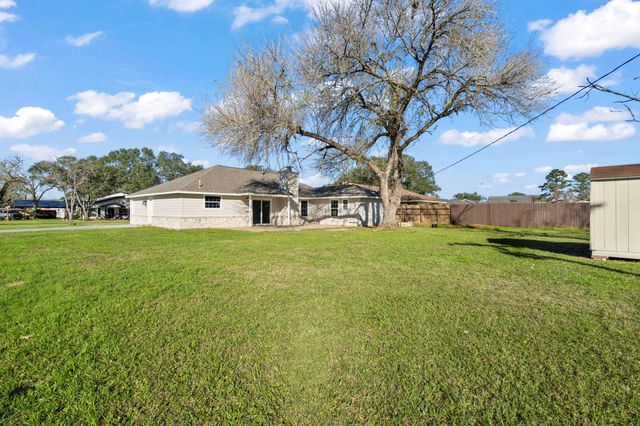 1740 6th Street, Hempstead, TX 77445
