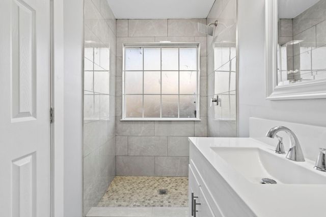 1740 6th Street, Hempstead, TX 77445