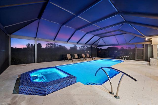 2041 Prince DR, Naples, FL 34110