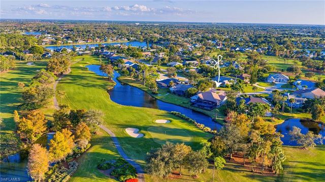 2041 Prince DR, Naples, FL 34110