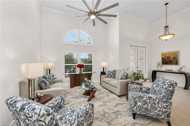 2041 Prince DR, Naples, FL 34110