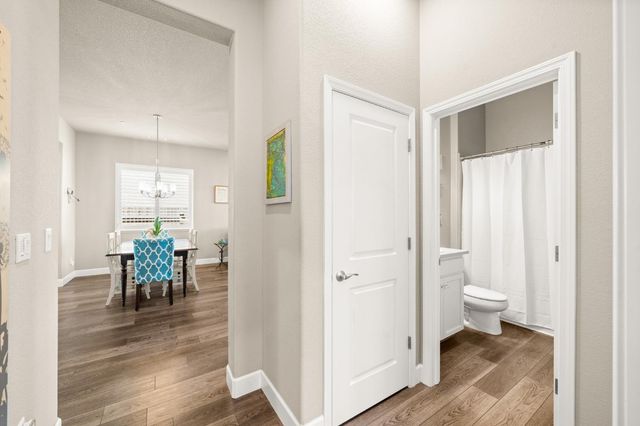 5628 Whisper Wind Way, Roseville, CA 95747