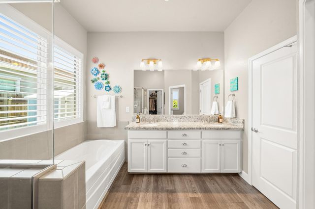 5628 Whisper Wind Way, Roseville, CA 95747