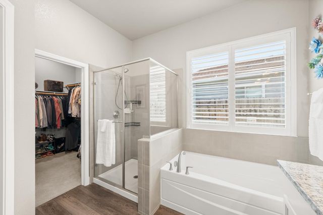 5628 Whisper Wind Way, Roseville, CA 95747
