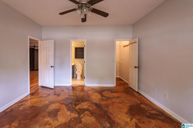 2705 WELLINGTON CIRCLE, Pelham, AL 35124