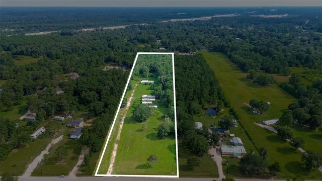 905 County Road 379, Cleveland, TX 77328