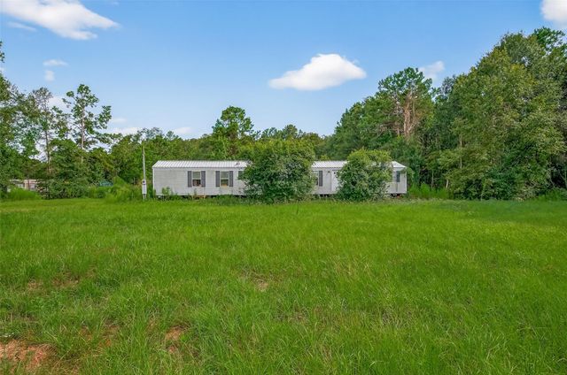 905 County Road 379, Cleveland, TX 77328