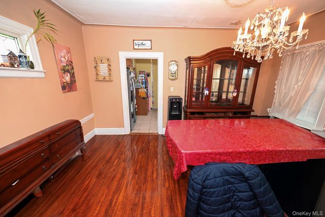 7025 71st Place, Glendale, NY 11385