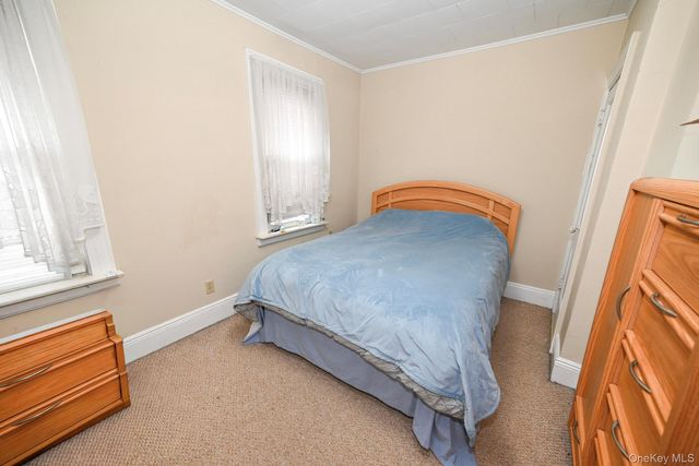 7025 71st Place, Glendale, NY 11385