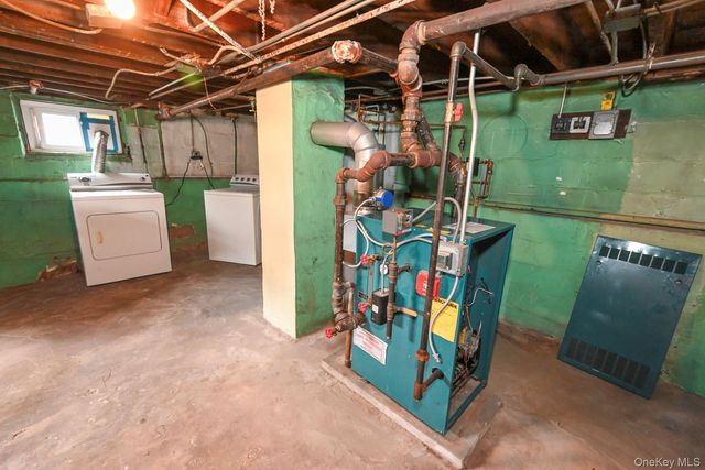 7025 71st Place, Glendale, NY 11385