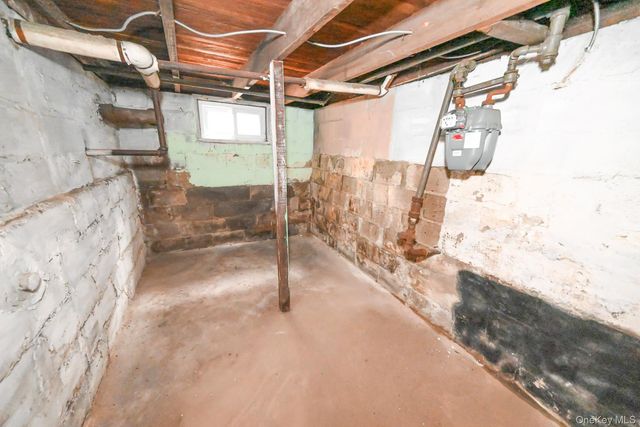 7025 71st Place, Glendale, NY 11385