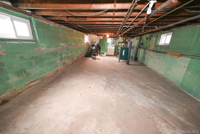 7025 71st Place, Glendale, NY 11385