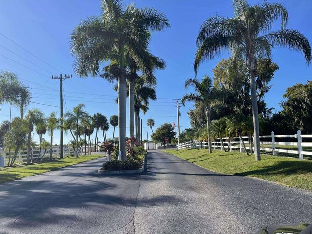 1601 Us Highway 441 61, Okeechobee, FL 34974