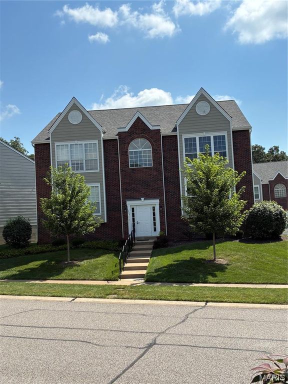 1323 Holgate Holgate Drive B, Ballwin, MO 63021