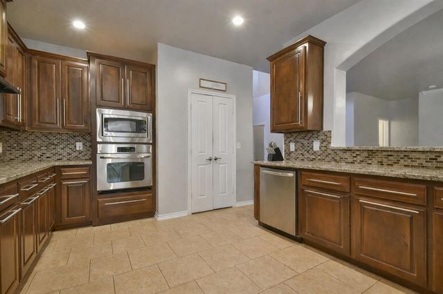 3404 NW 176th Street, Edmond, OK 73012