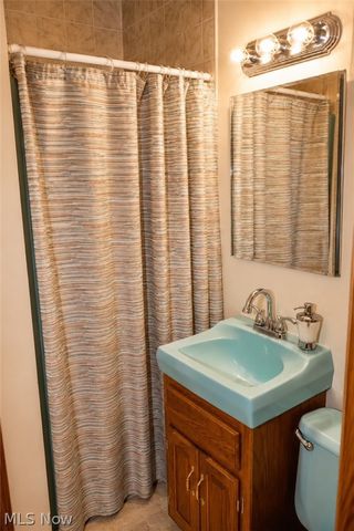 550 Emmaus Road, Belpre, OH 45714